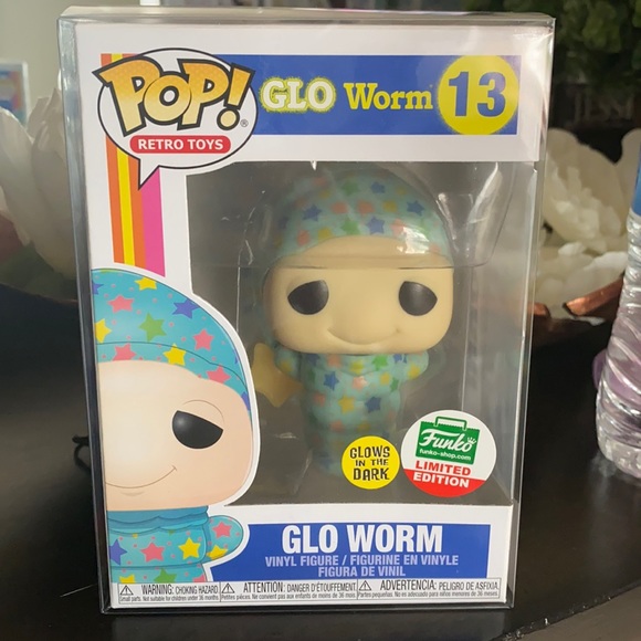 Funko POP! Glo Worm Retro Toys